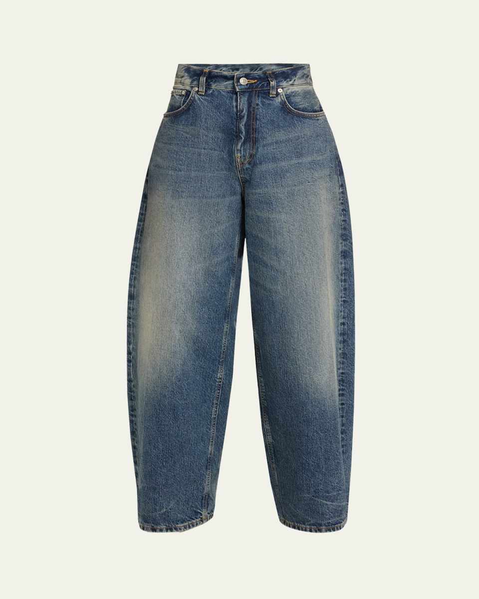 Roomy Wide-Leg Jeans